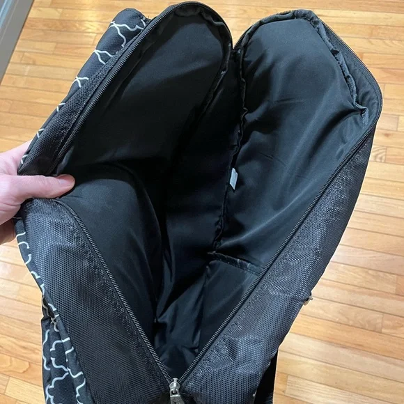 Ladies Printed Pickleball Sling Bag -black Pattern Designed For Pickleball e21 - Picture 6 of 6